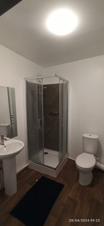 Property photo 1 of 12 Photo 0