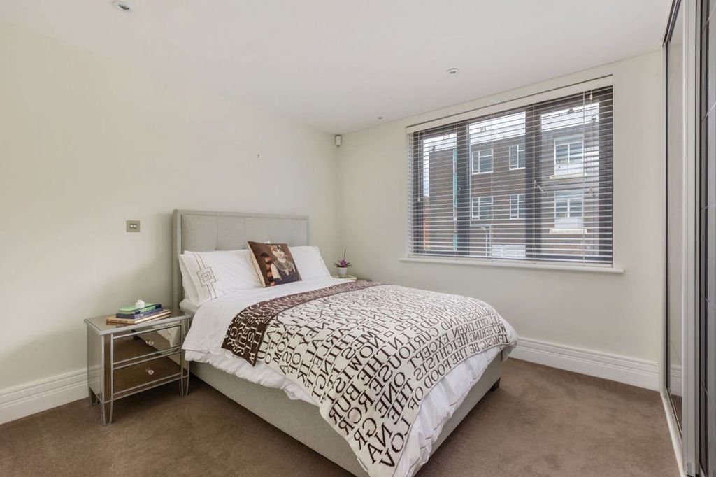Additional image 8 of 2 bed flat to rentSouth Park, Sevenoaks TN13