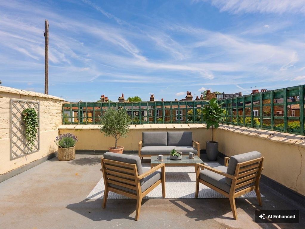 Property photo 3 of 13 Roof Terrace