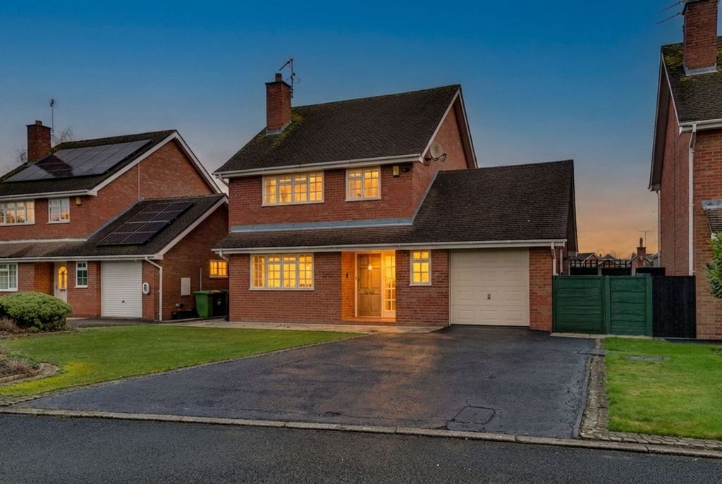 Property photo 1 of 24