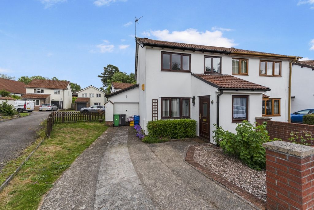 Property photo 1 of 23 4339830
