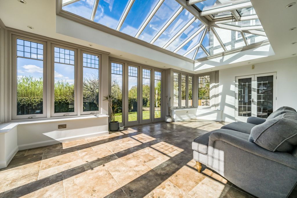 Property photo 3 of 27 Picture No. 62