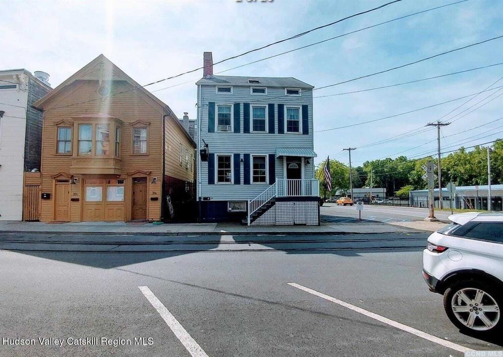 Property photo 1 of 26