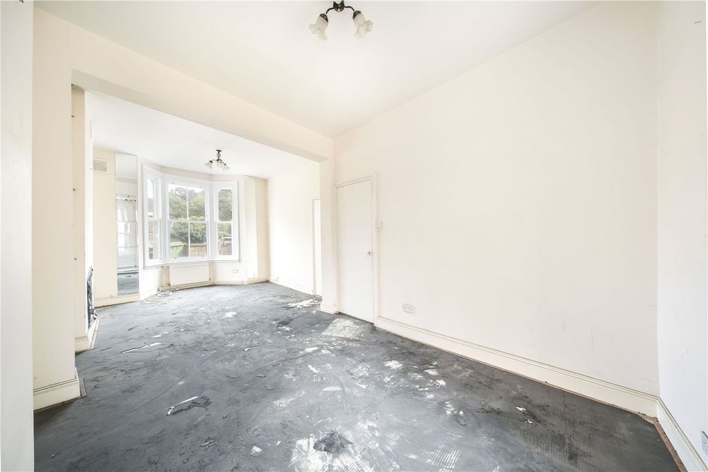 Property photo 3 of 9 Picture No. 08