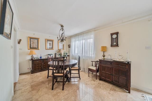 Property photo 3 of 15 Sitting-Dining Room