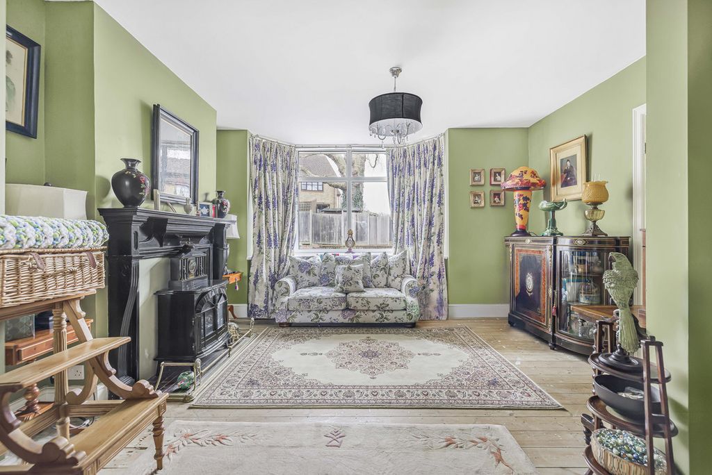 Property photo 2 of 14