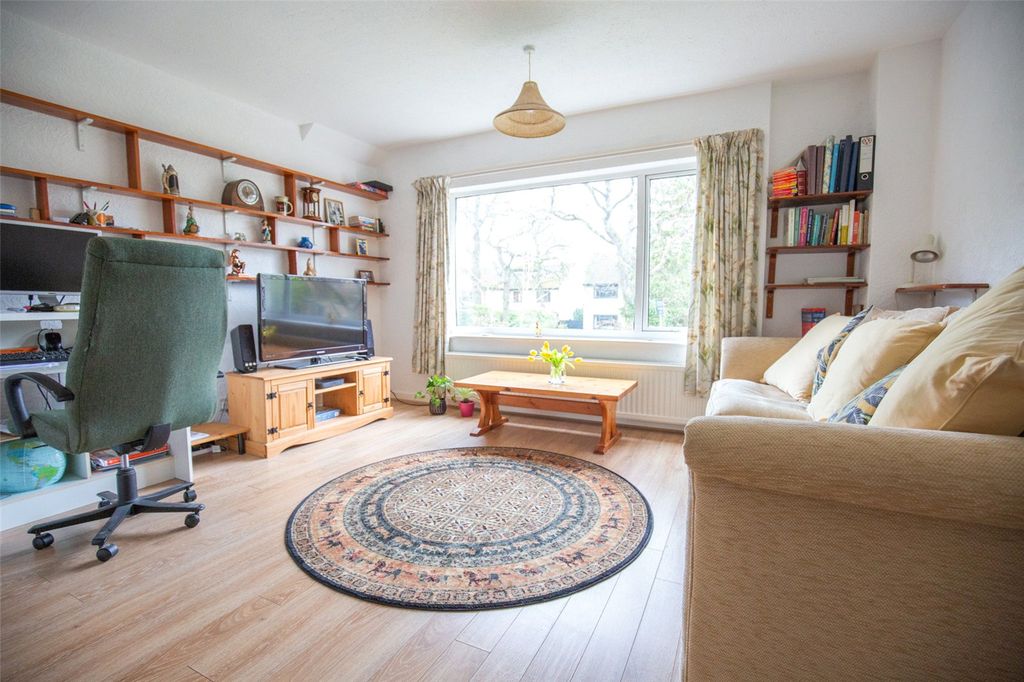 Property photo 3 of 16 Picture No. 46