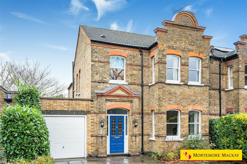 Property photo 1 of 39 2_69723_Watermarked.Jpg