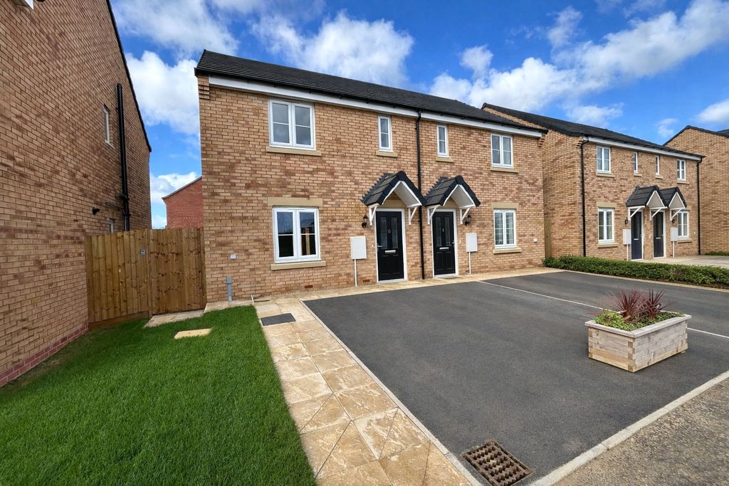 Property photo 1 of 8 Picture No. 14