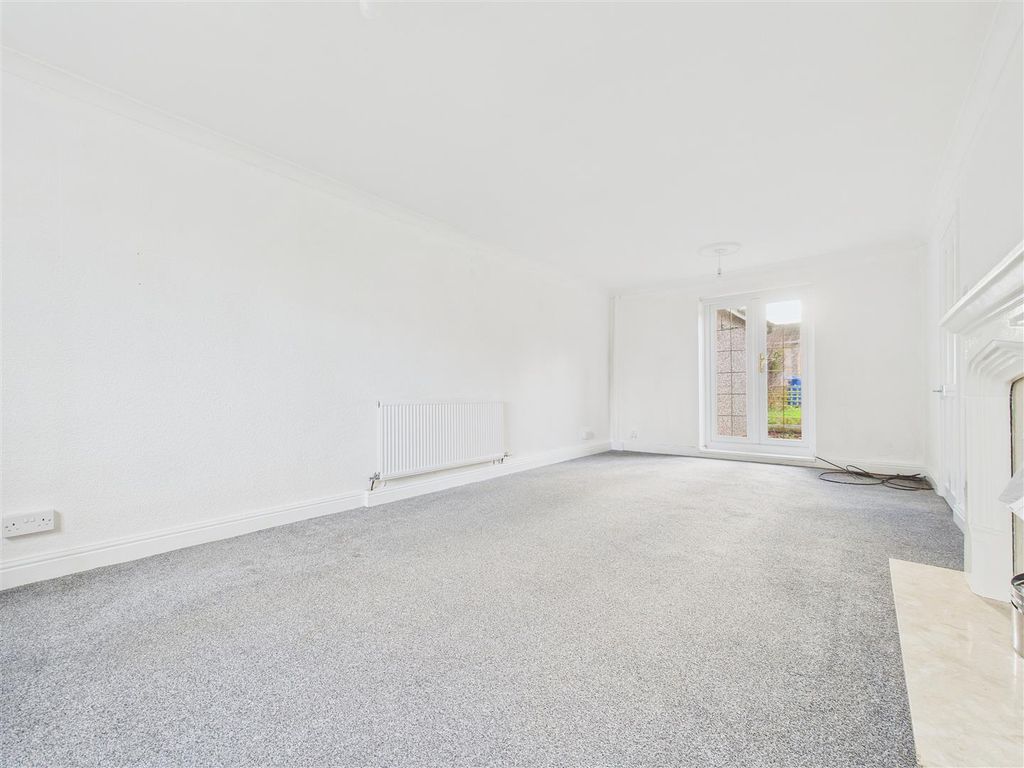 Property photo 3 of 10 Cam01407G0-Pr0052-Still007.Jpg