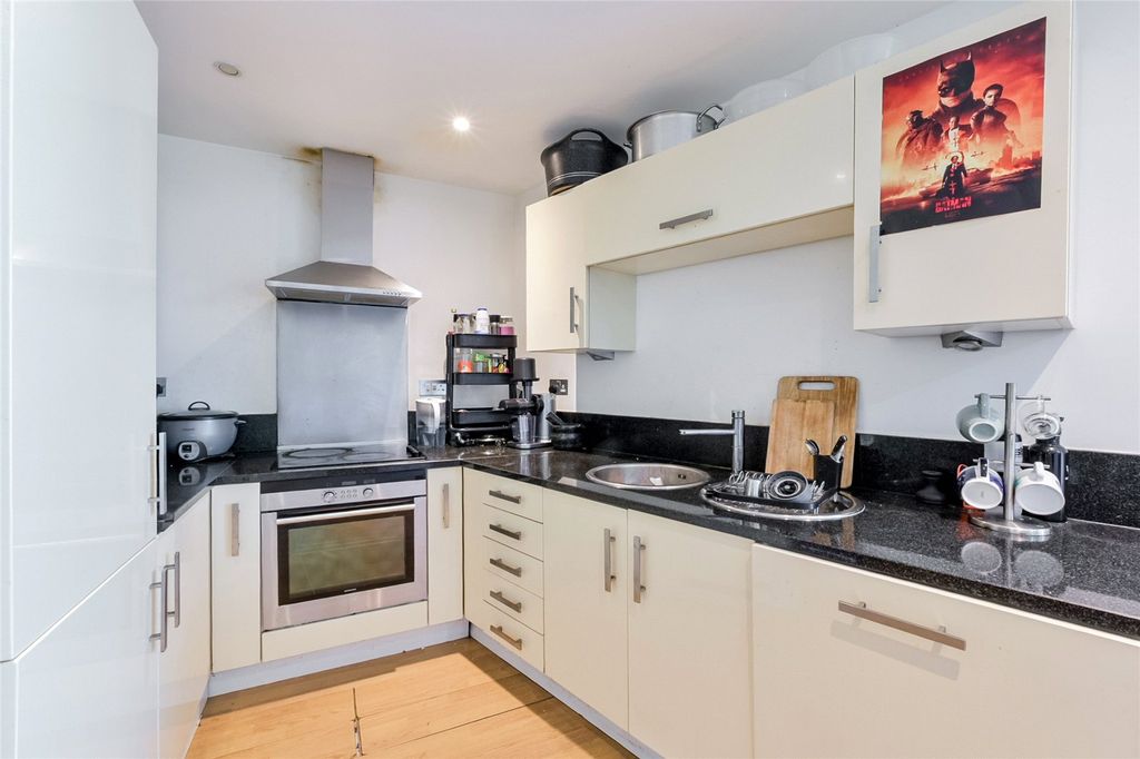 Property photo 3 of 11 Picture No. 06