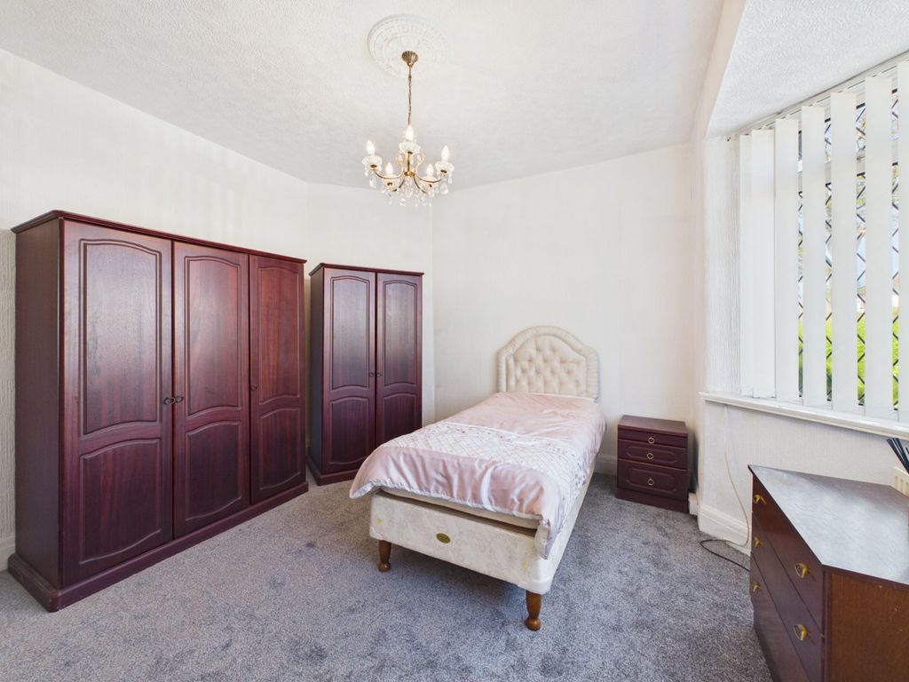 Property photo 2 of 15 Picture No. 74