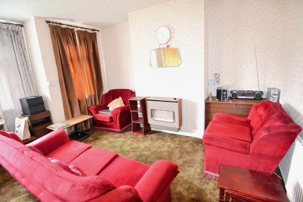 Property photo 2 of 9 E7F815Ad-Dsc_0107