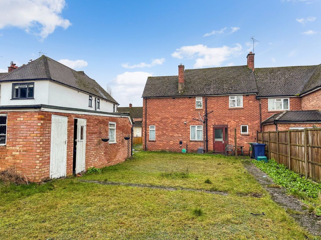 Property photo 2 of 12 Rear