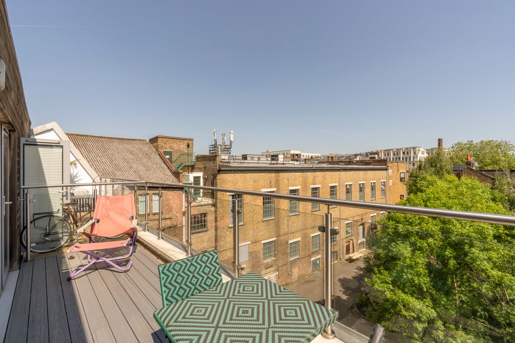 Property photo 2 of 12 Private Terrace