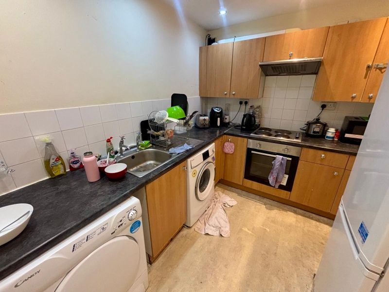 Property photo 3 of 8