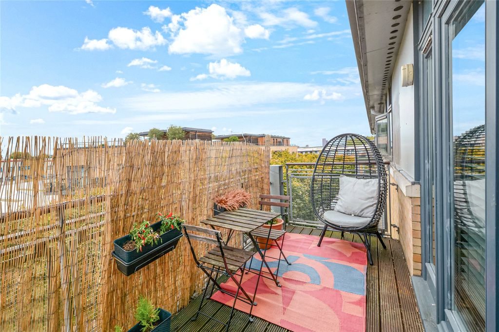 Property photo 3 of 14 Picture No. 07