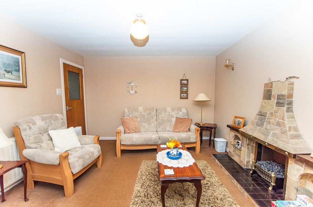 Property photo 3 of 11 Not Specified