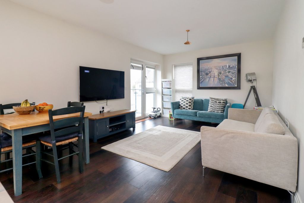 Property photo 3 of 12 Picture No. 06