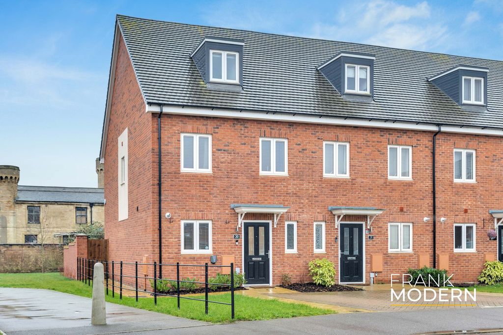 Property photo 1 of 41 Front