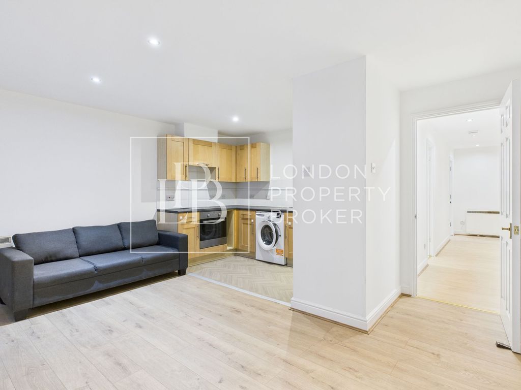 Property photo 1 of 9