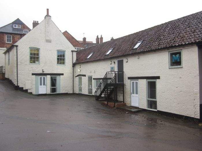 Property photo 1 of 4