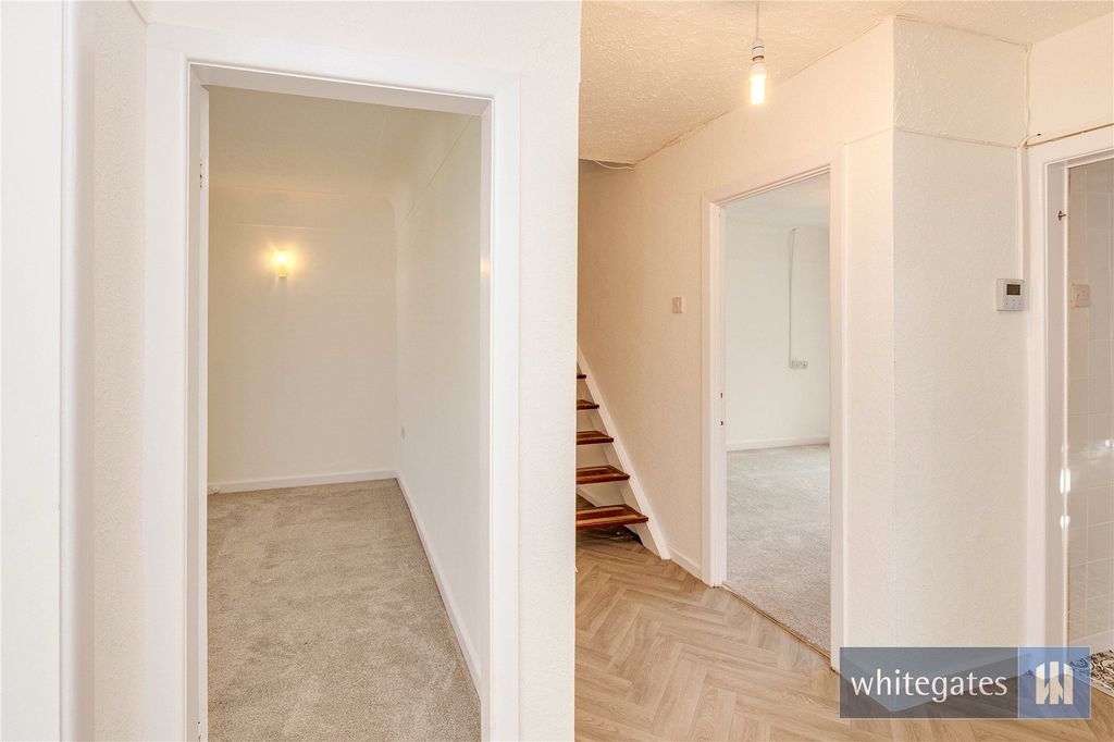 Property photo 3 of 27 Picture No. 03