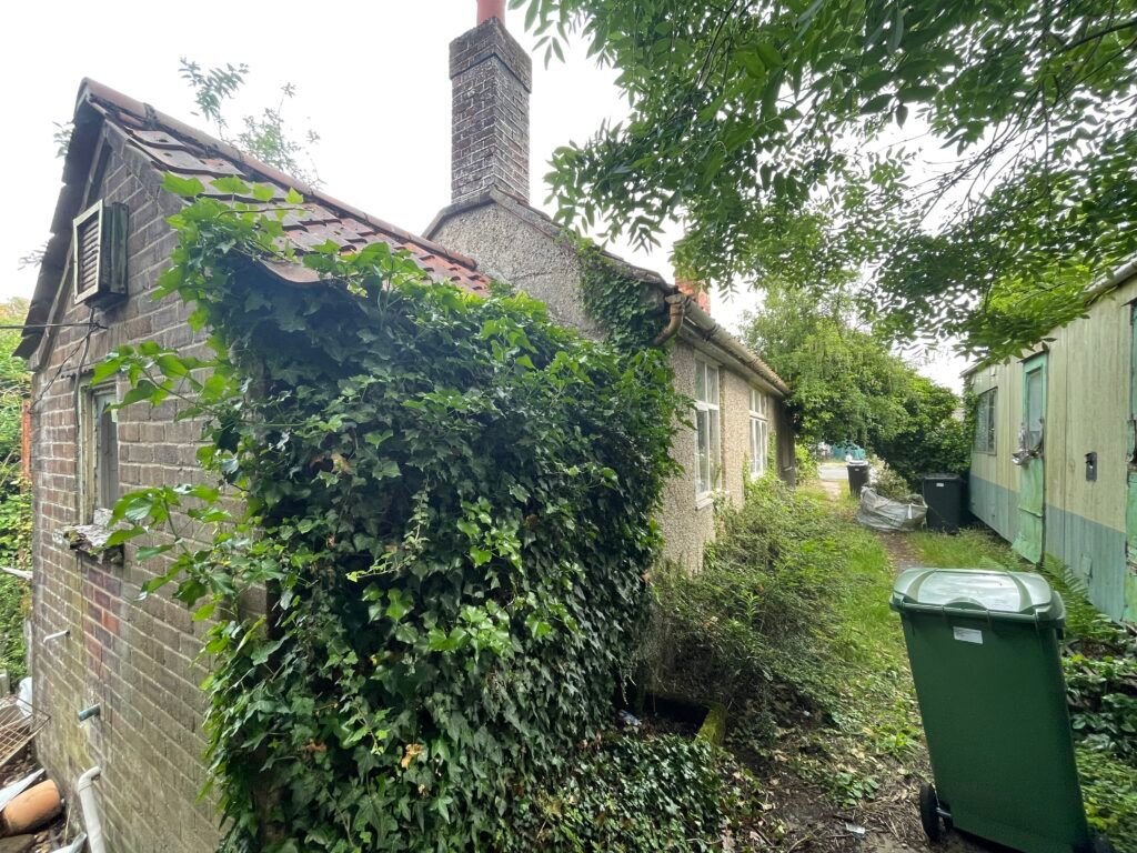Property photo 3 of 9