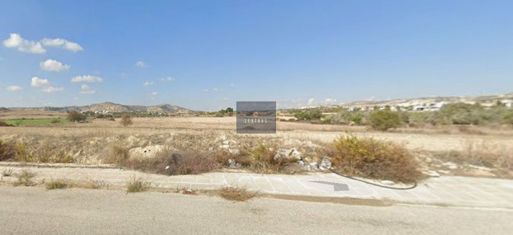 Property photo 1 of 1