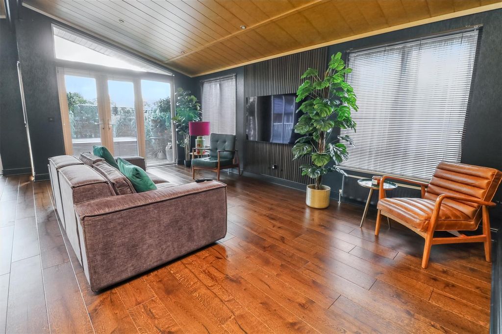 Property photo 3 of 20 Img_4557.Jpg