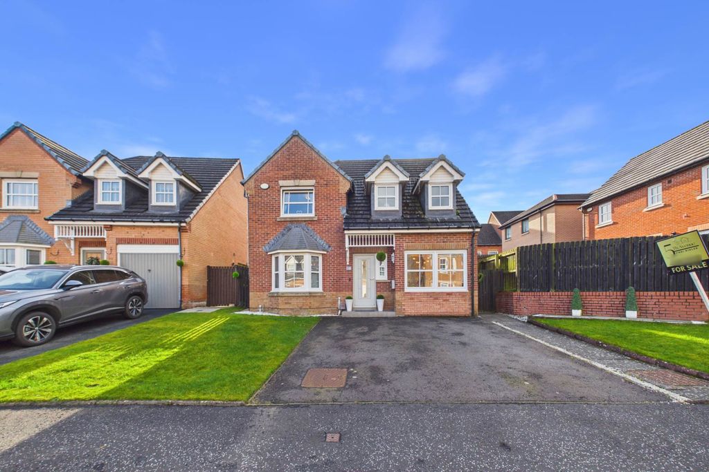 Property photo 1 of 30