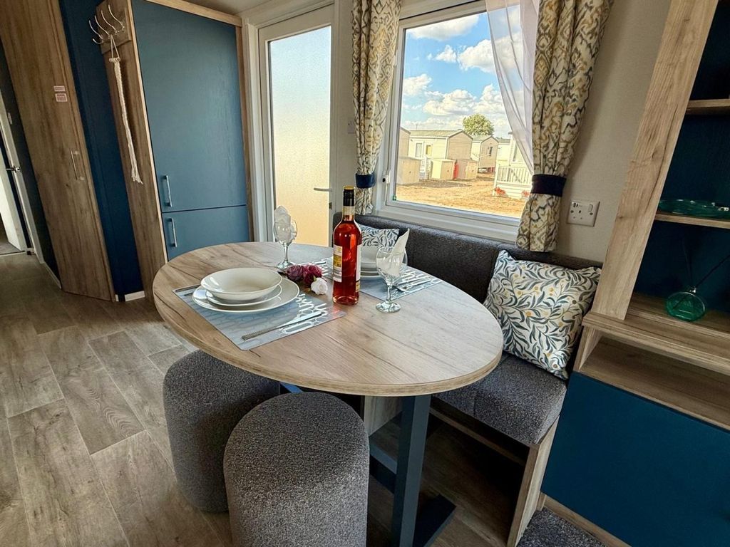 Property photo 2 of 8 Willerby Jevington 2027 Car0065574 144952208.Jpeg