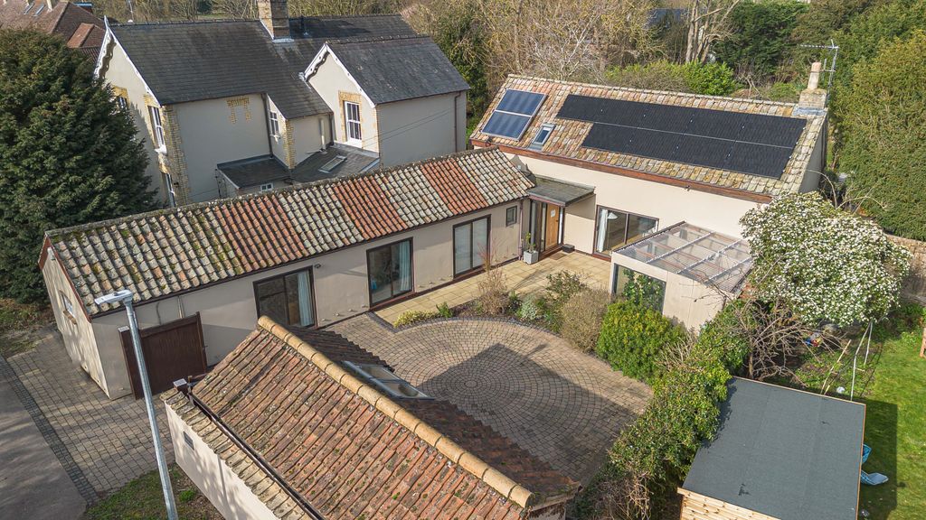 Property photo 1 of 37 1174422