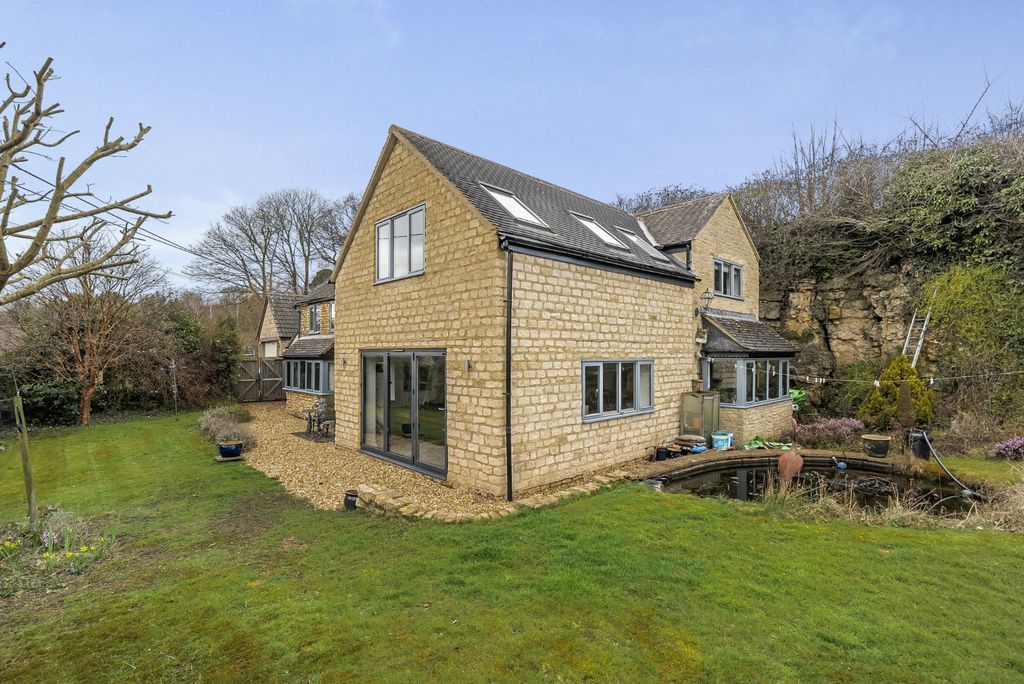 Property photo 1 of 19 Garden