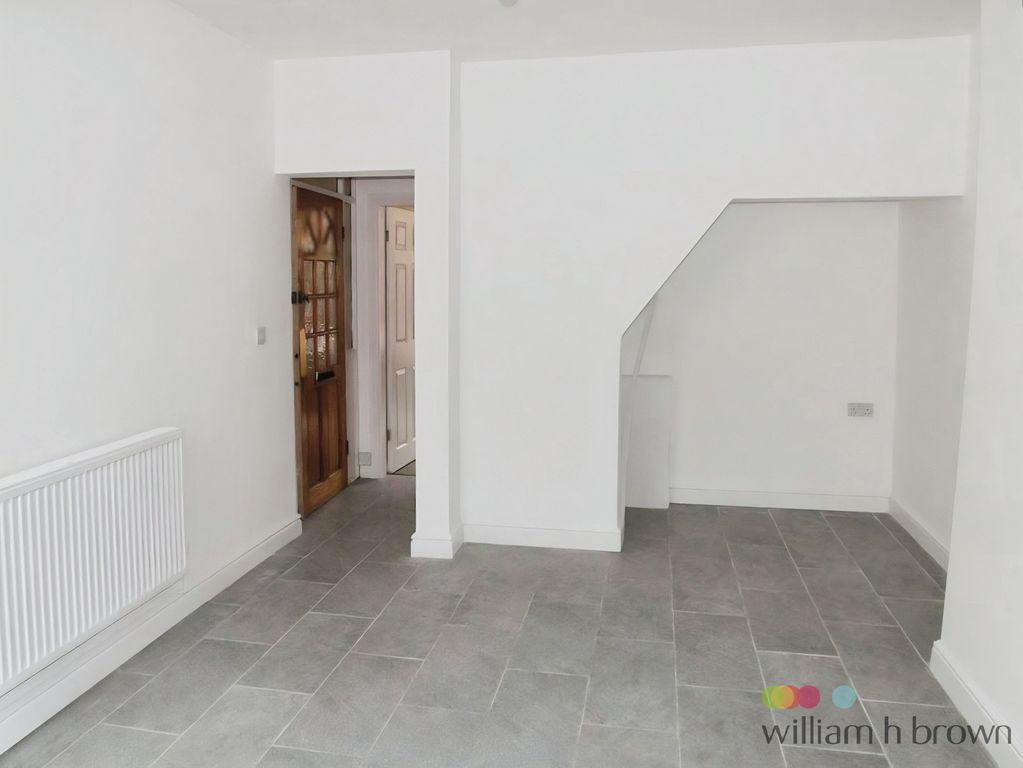 Property photo 2 of 9 Image