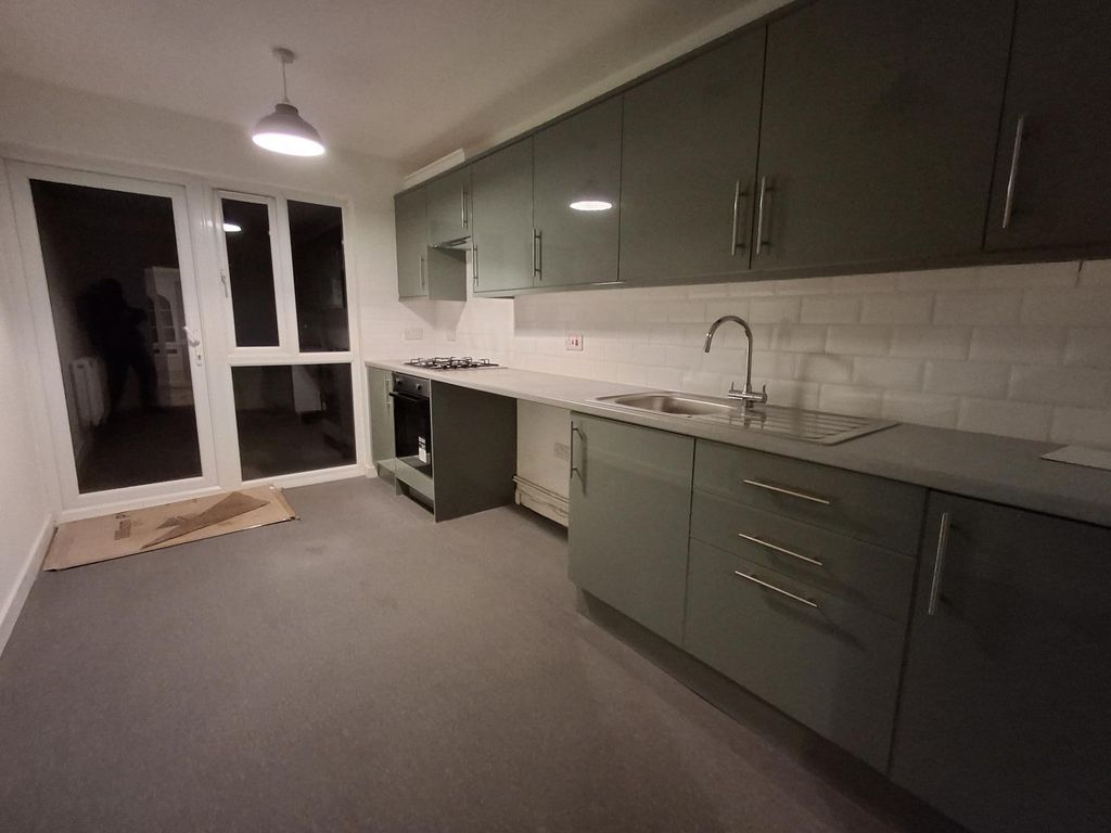 Property photo 1 of 10 3 Bedroom Terraced House