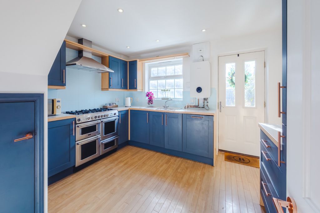 Property photo 2 of 21 4800513