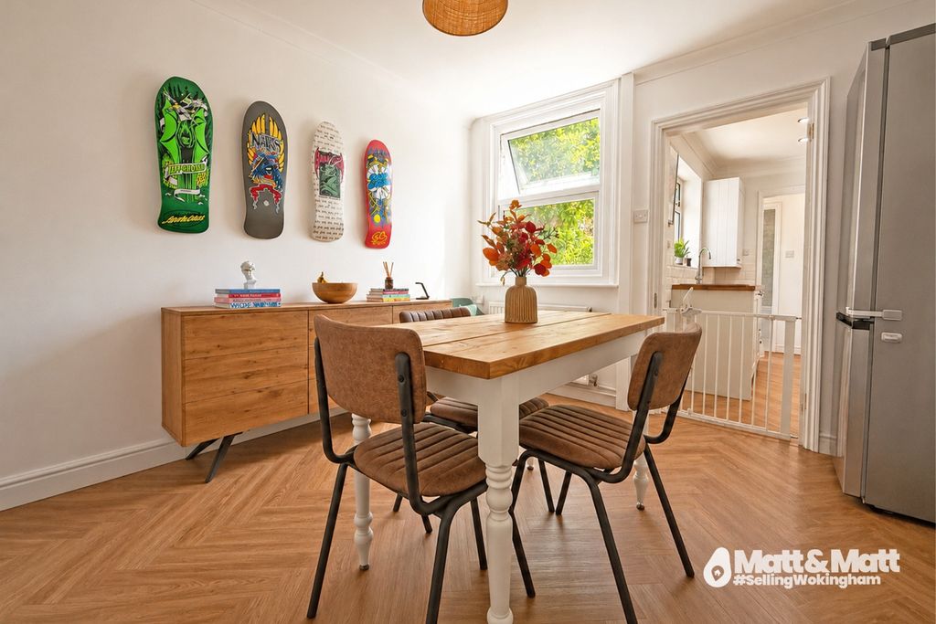 Property photo 3 of 10 5248295