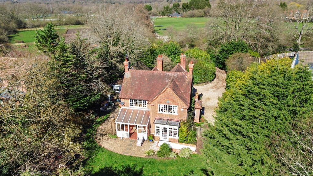 Property photo 2 of 34 4904025