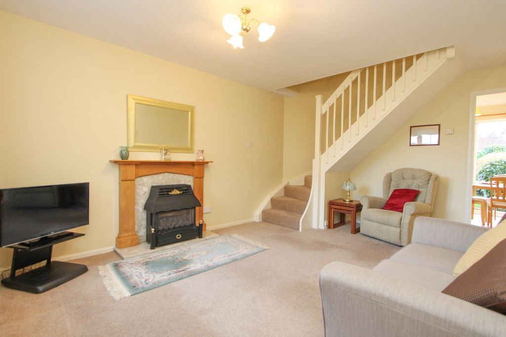 Property photo 3 of 18