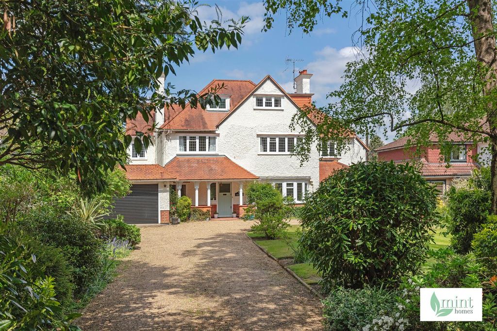 Property photo 1 of 40 The_Holt88.Jpg
