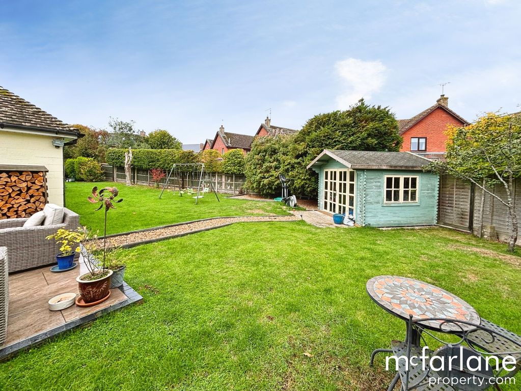 Property photo 2 of 18