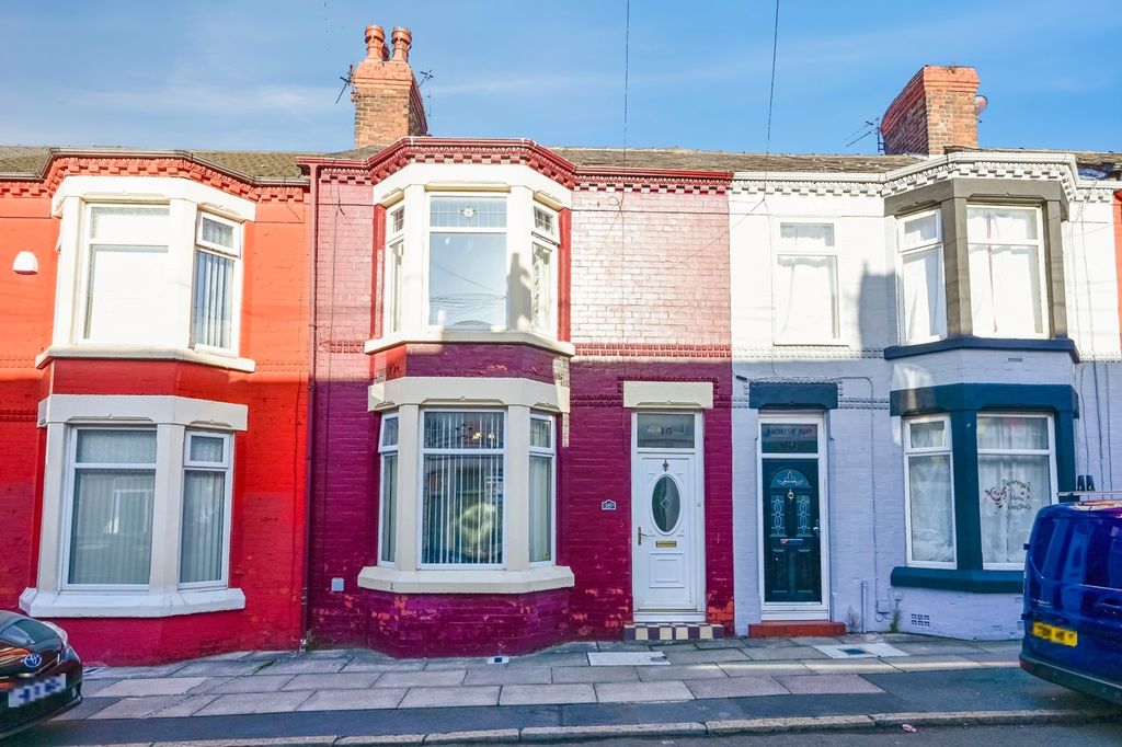 Property photo 1 of 17 Pbox-Img.Jpg