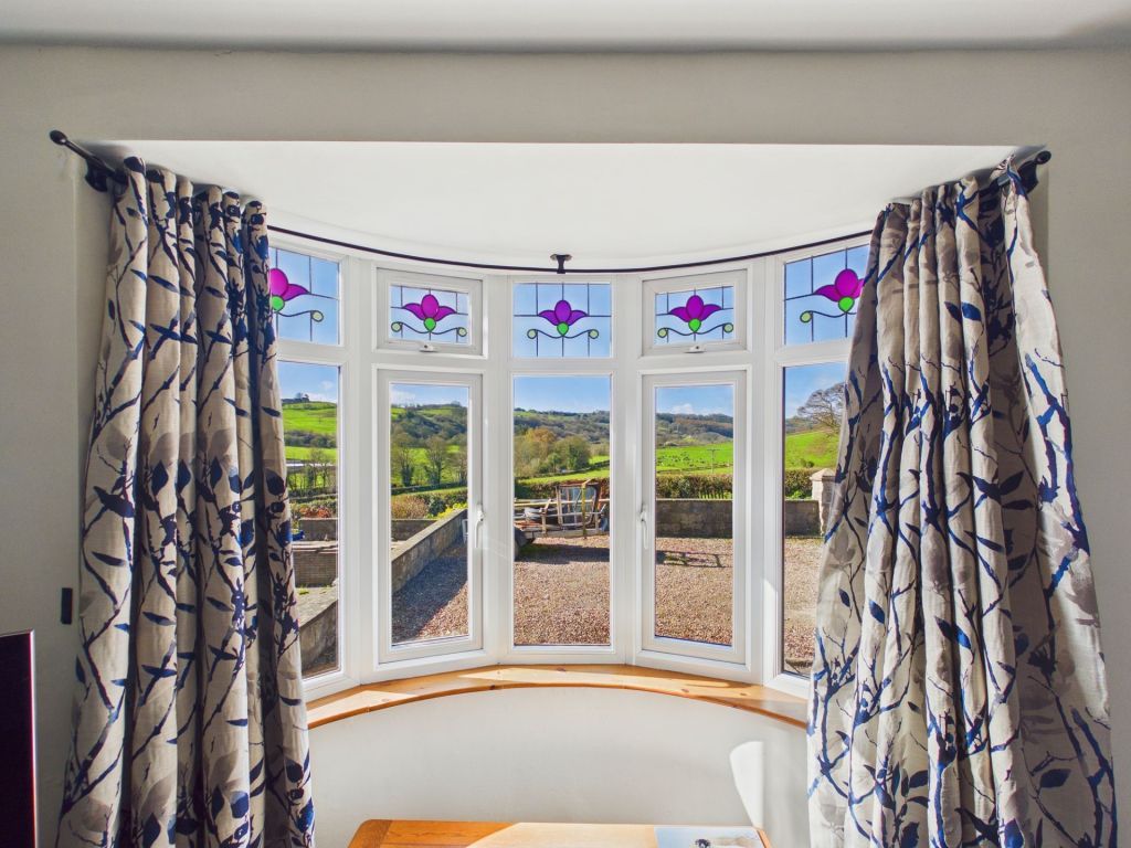 Property photo 3 of 23