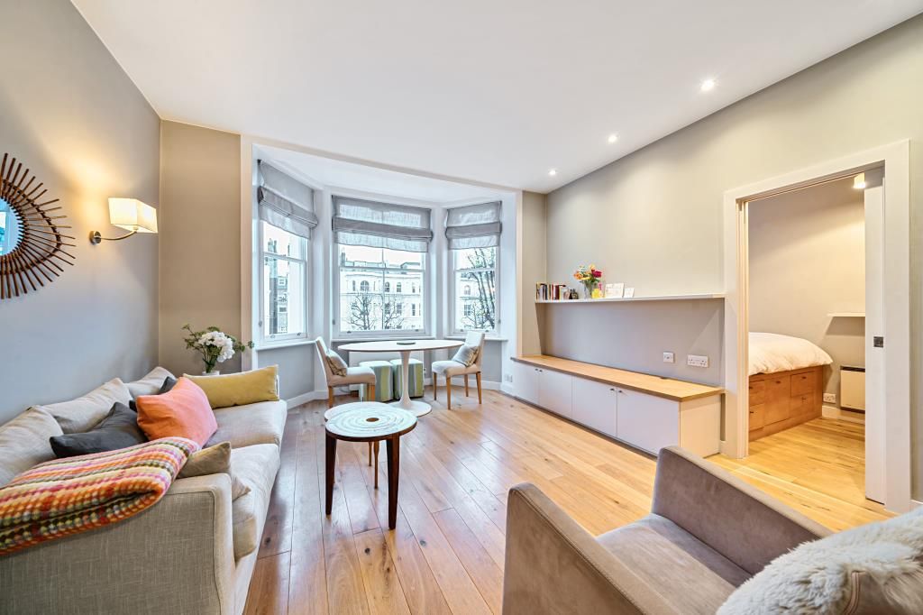 Property photo 1 of 16 Reception Room