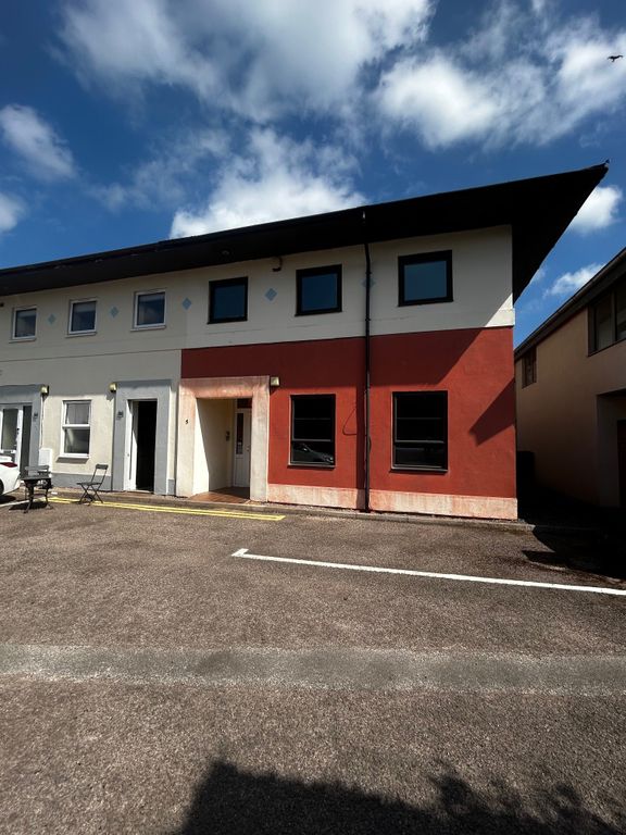 Property photo 1 of 1