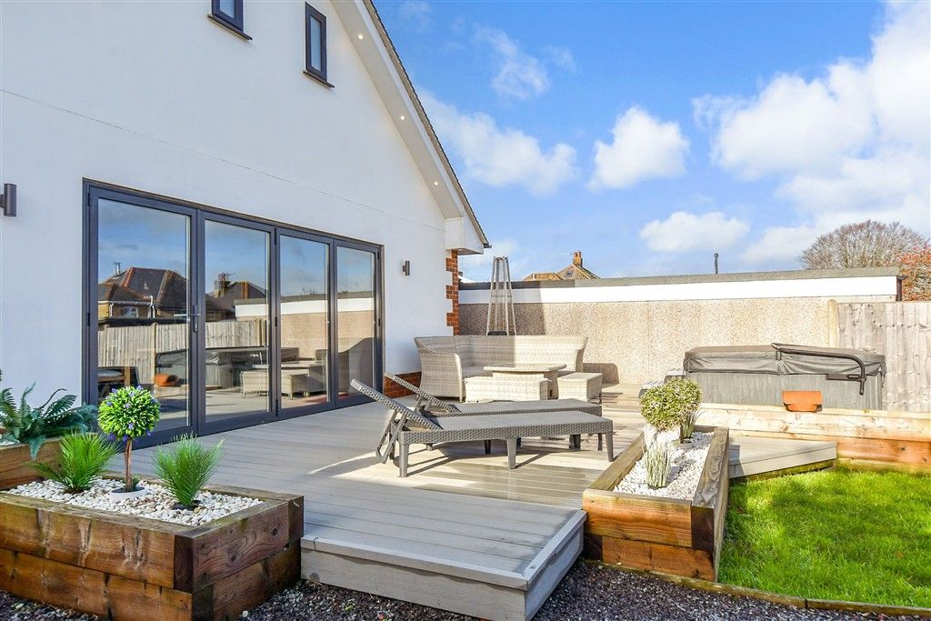 Property photo 1 of 16 Rear Garden