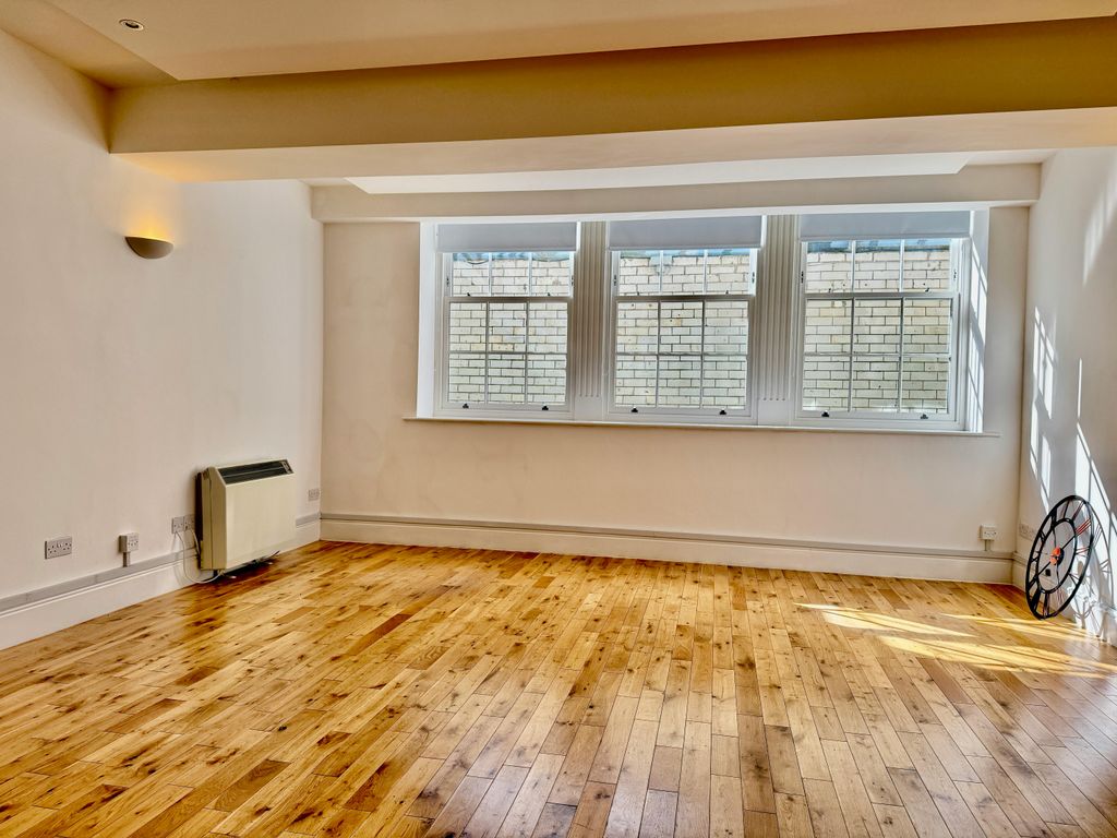 Property photo 2 of 10 Img_0284.Jpg