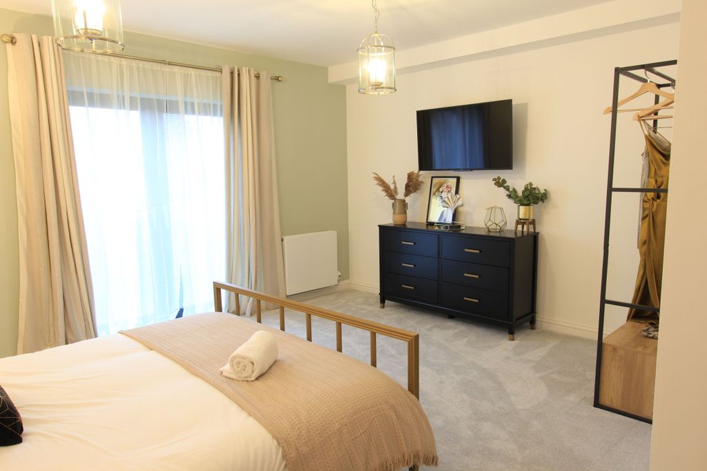 Additional image 14 of 2 bed flat to rentFlat, Cabot Mews, Braemar Avenue, Bristol BS7