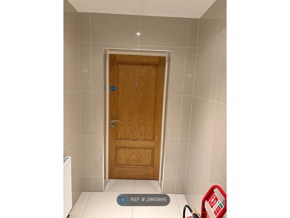 Property photo 2 of 12 Entrance